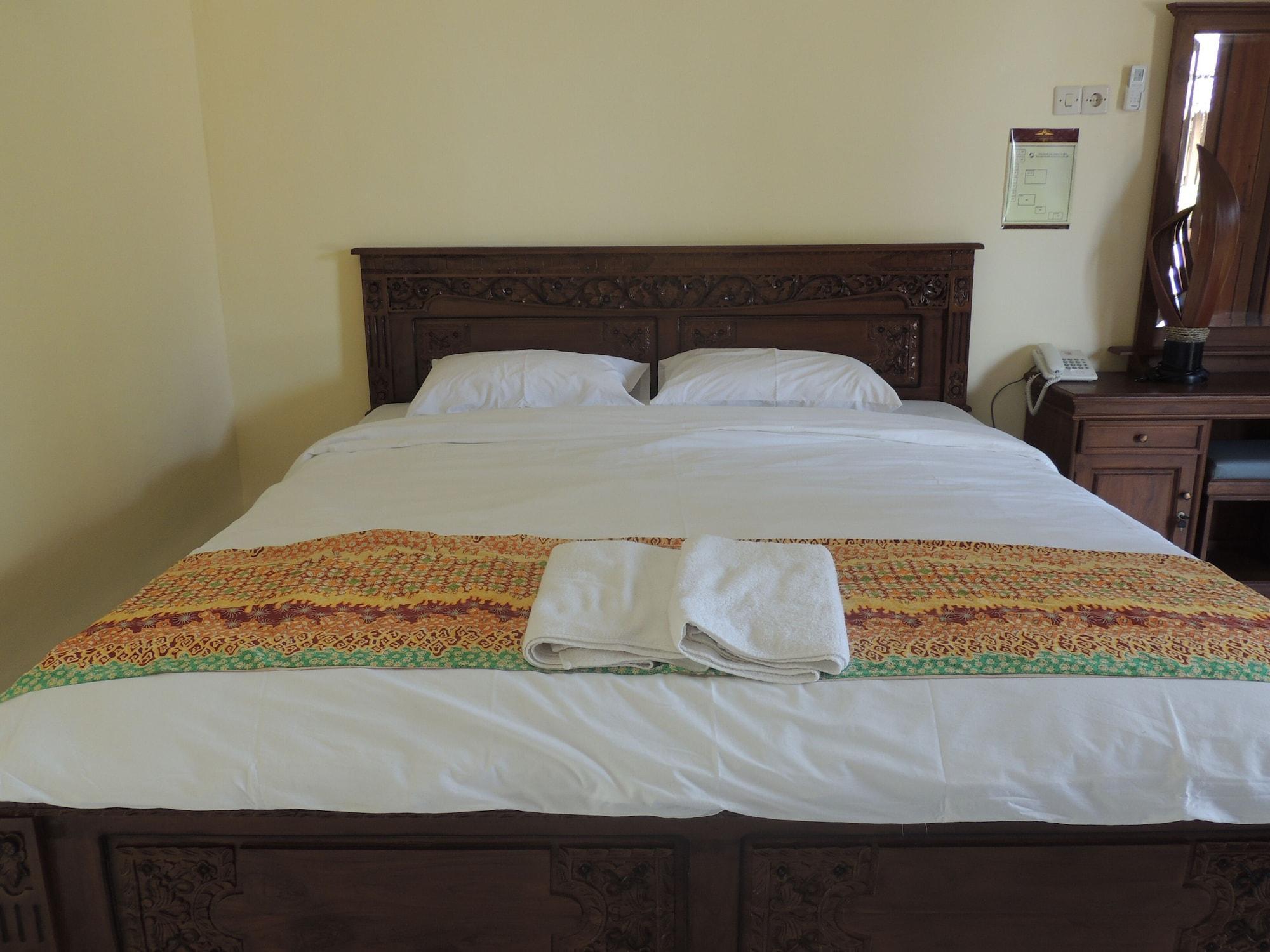 Balkondes Karanganyar Pottery Academy Hotel Magelang Ngoại thất bức ảnh