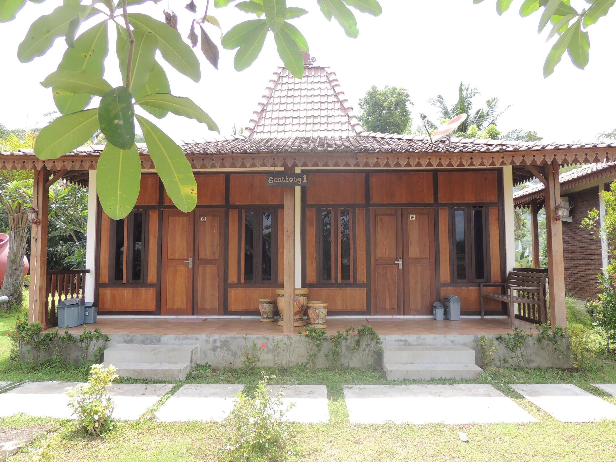 Balkondes Karanganyar Pottery Academy Hotel Magelang Ngoại thất bức ảnh